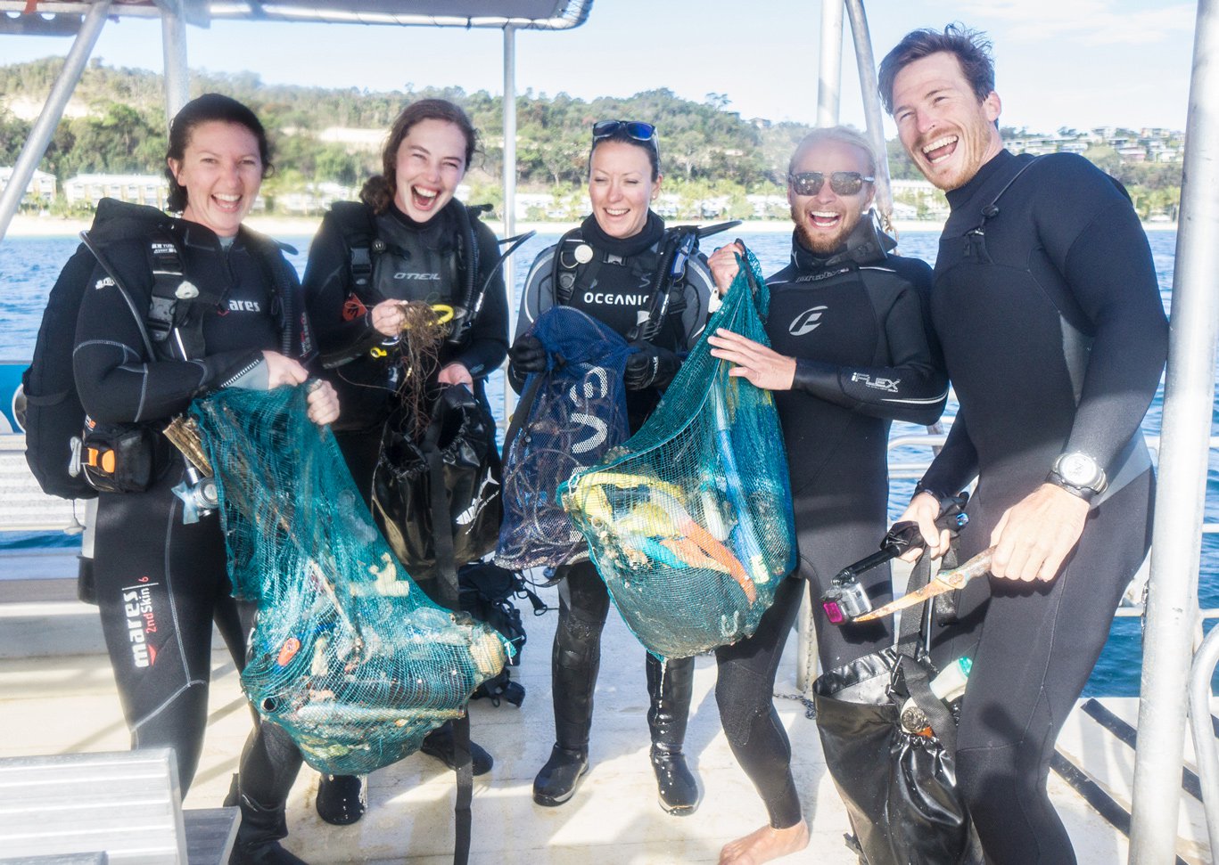 Tangalooma Cleanup Dive