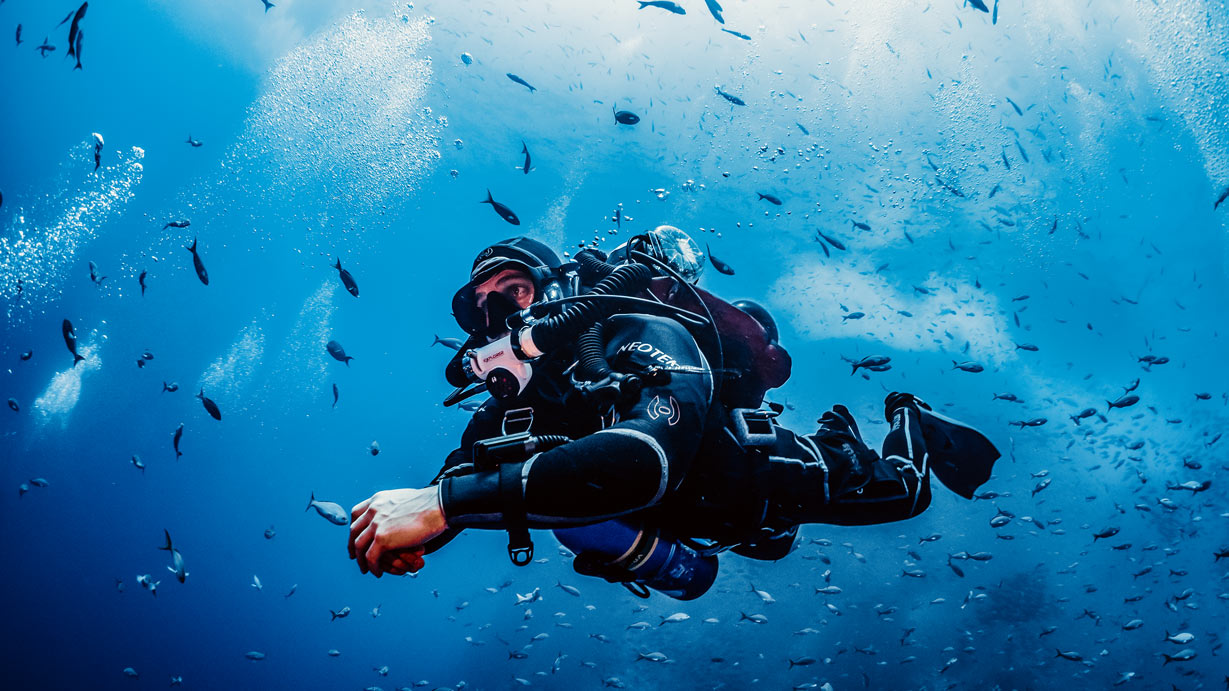 Scuba Diving Gauges