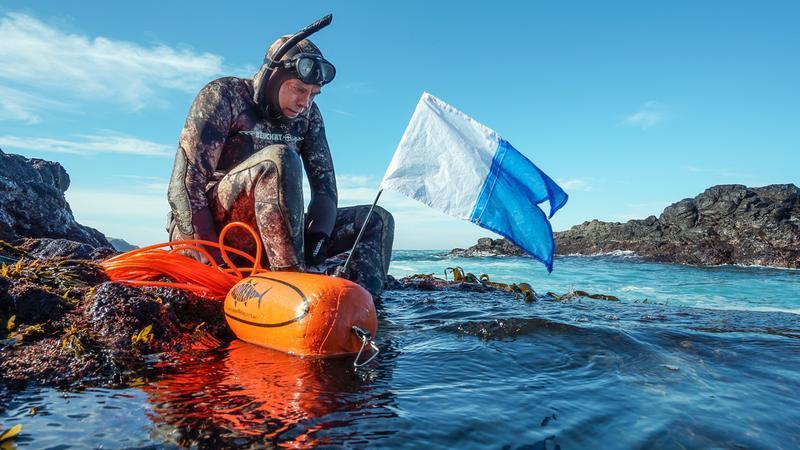 Rob Allen Hard Float with Flag - 7L - Adreno - Ocean Outfitters