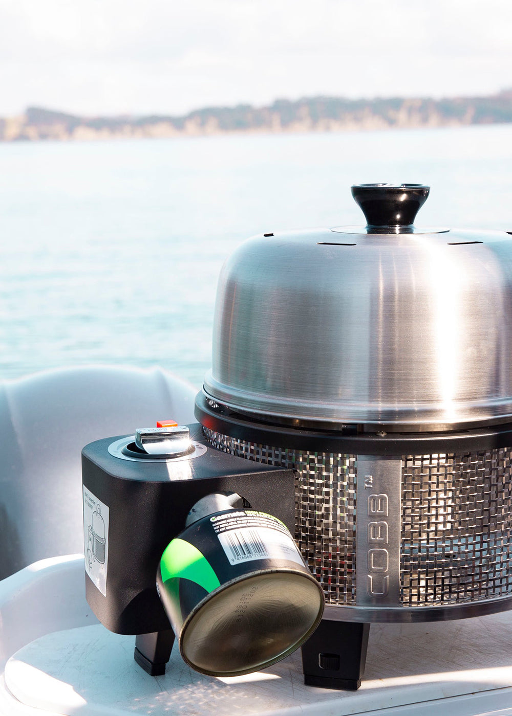 COBB Gas Deluxe Grill