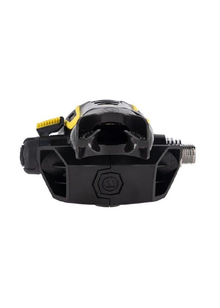 Apeks EVX200 Regulator Set - Yoke
