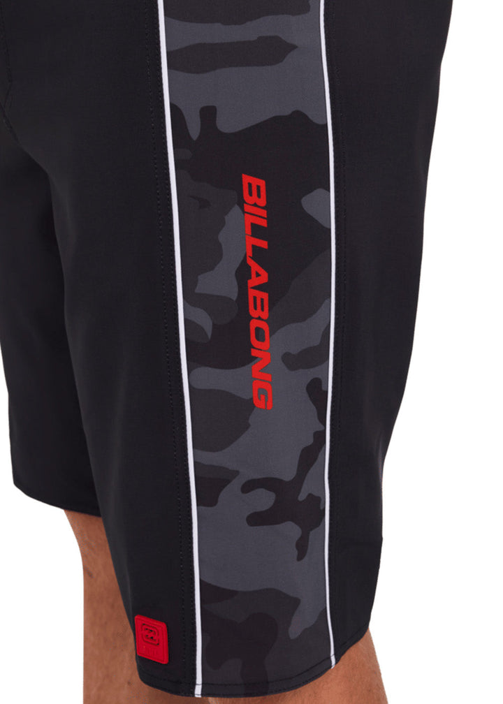 Billabong Mens Strike Mission 2.0 Boardshort