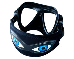 Shark Eyes Mask Tamer