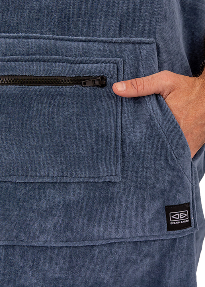 Ocean &amp; Earth Mens Horizon Zipper Hooded Towel