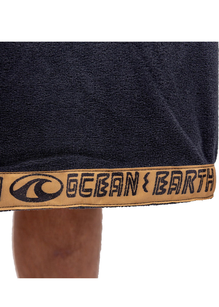 Ocean &amp; Earth Mens Ignite Hooded Towel