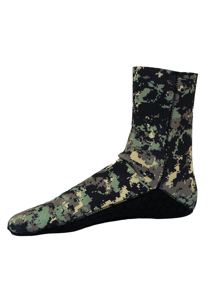 Spearo South Seas Mens 3.0mm Wetsuit, Socks &amp; Gloves - Combo