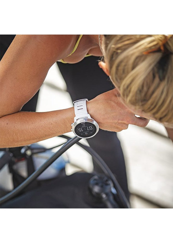Suunto D5 White / Silver with USB Cable