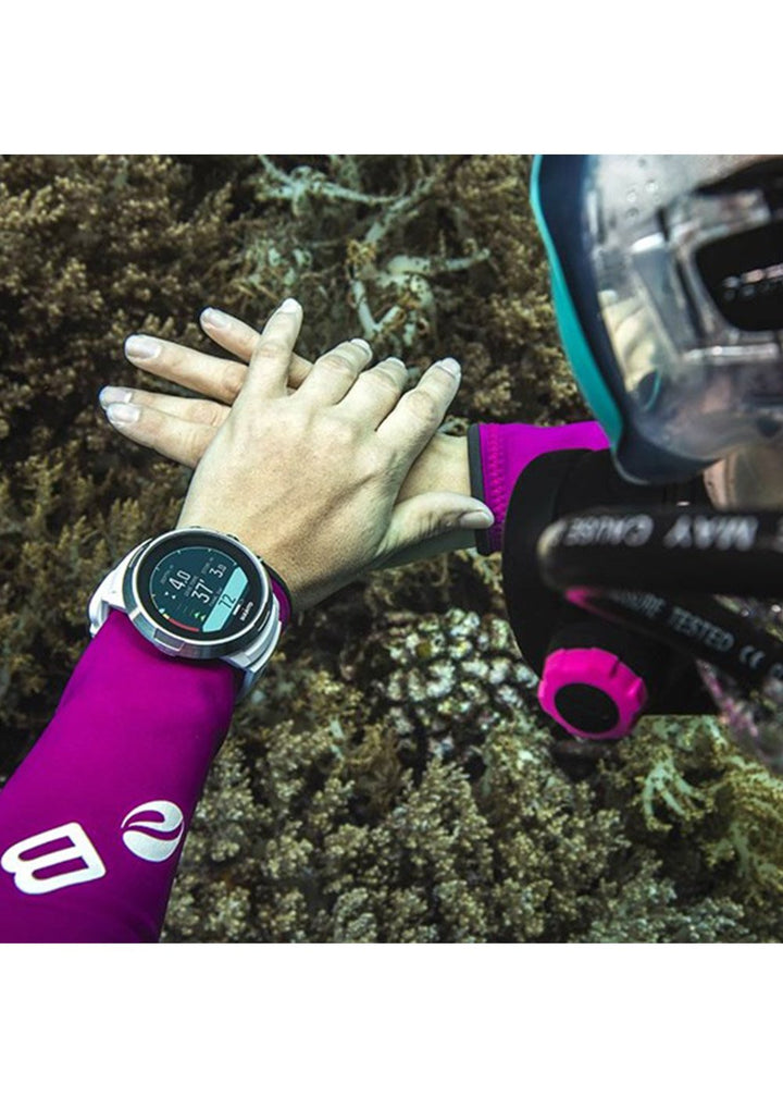 Suunto D5 White / Silver with USB Cable