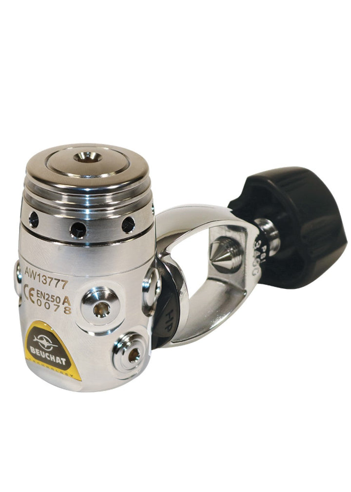 Beuchat VR300 Yoke Regulator - 232 bar