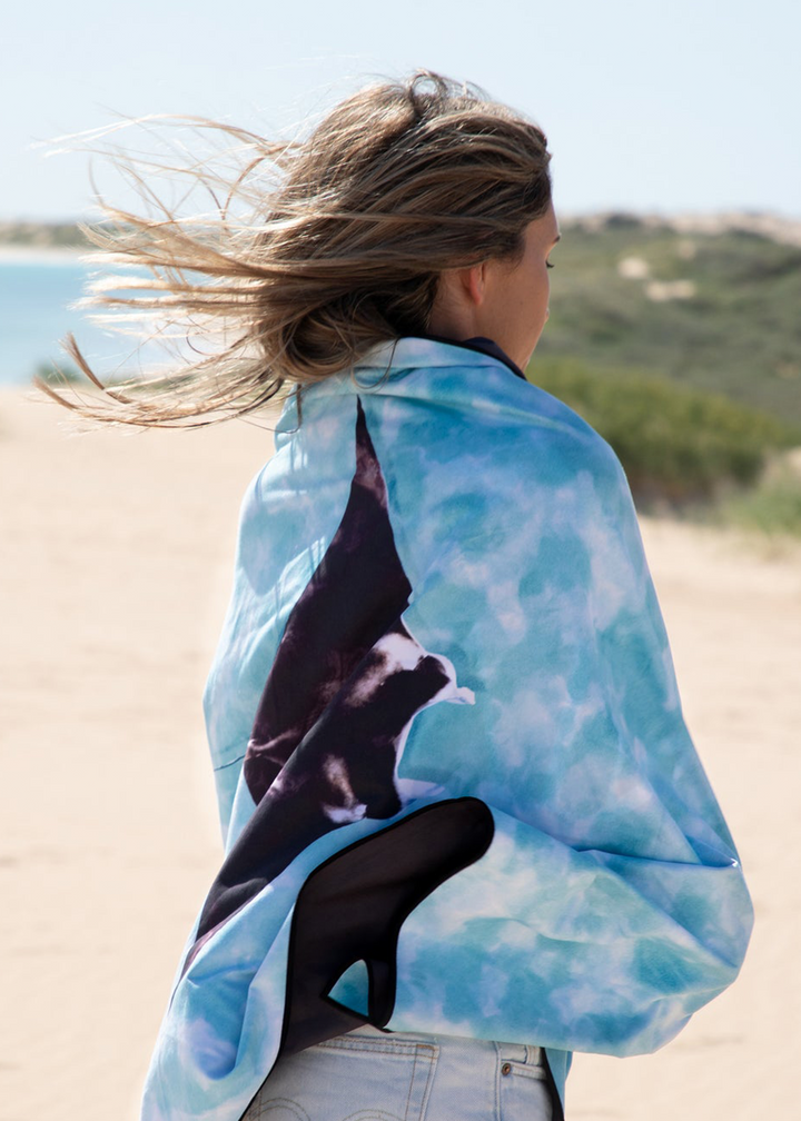 Will &amp; Wind Manta Ray Microfibre Towel